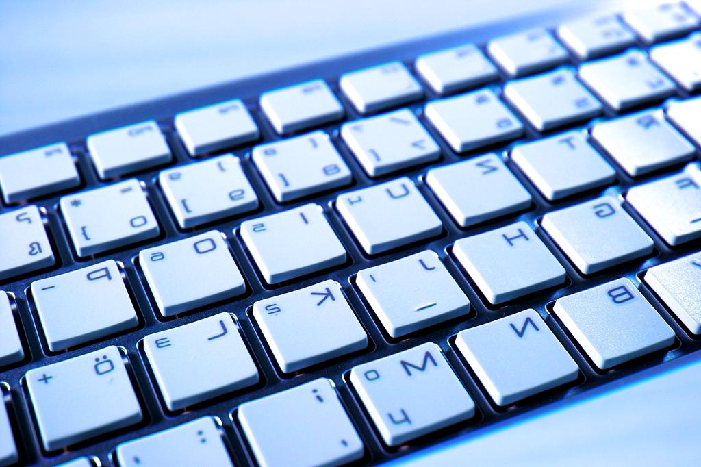 Quantum encryption hardware unit